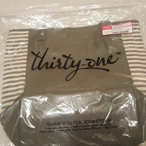 NIP Thirty One Colorblock Tote